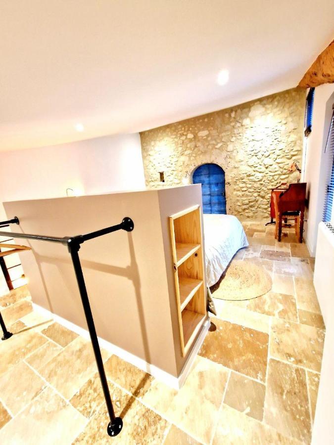 Gites De Charme - Gites Vital Peyrus Exterior foto